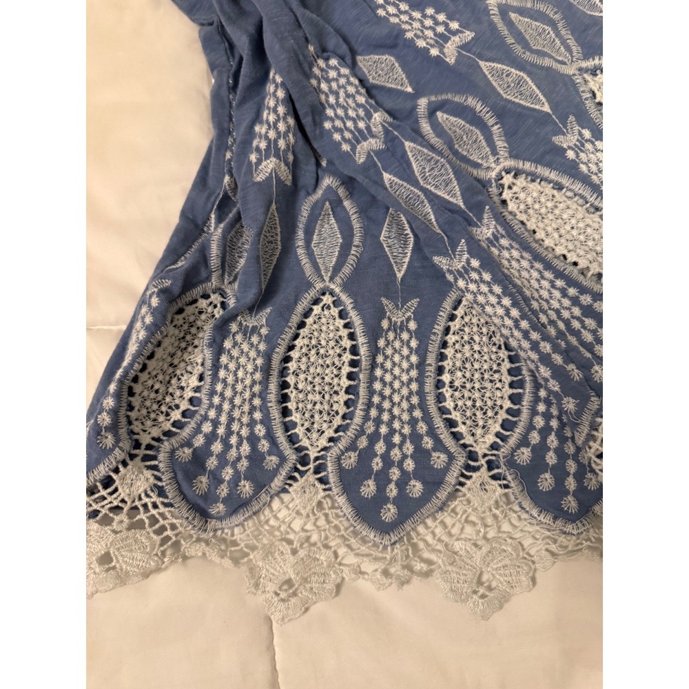 Chicos Blue Lace Trim Cold Shoulder Bell Sleeve Boho Embroidered Top Size 2 L - Picture 6 of 11
